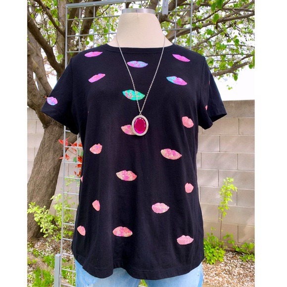 Lip top - Picture 2 of 4